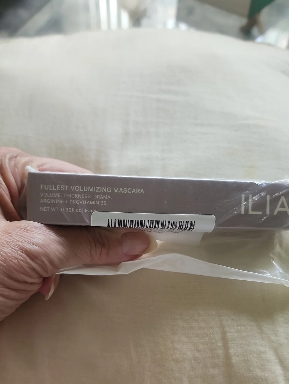 Fullest Volumizing Mascara